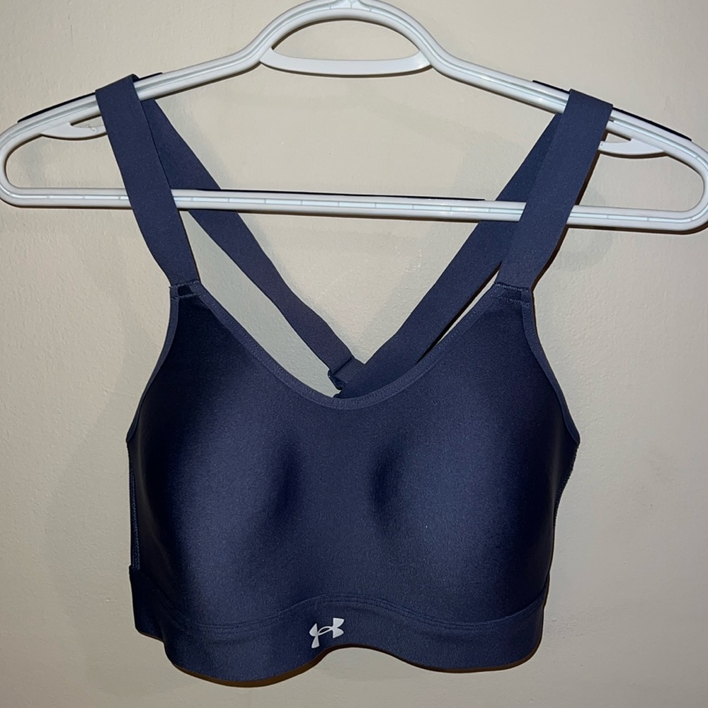 Under Armour sports bra size M